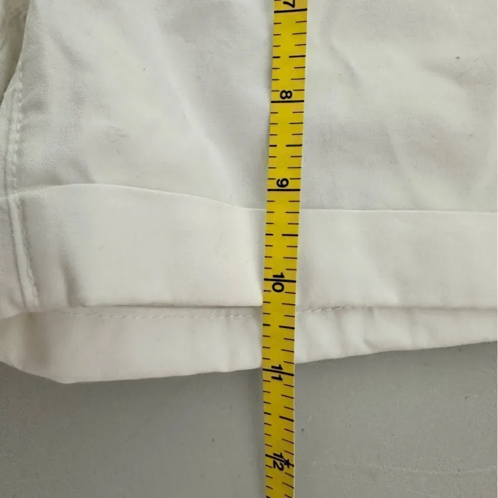 GAP kids white shorts size 8 Slim